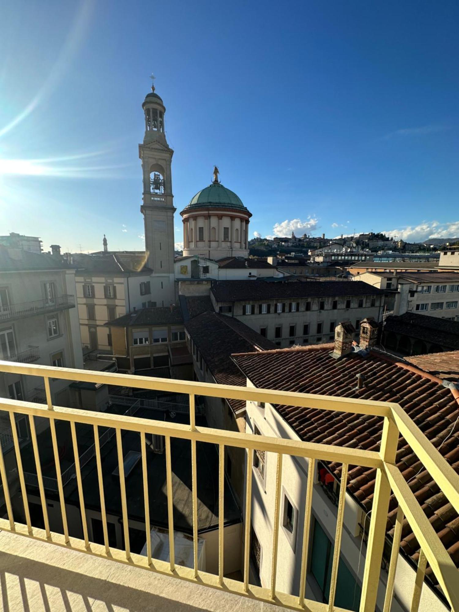 San Francesco Skyline Apartment Bergamo Ngoại thất bức ảnh