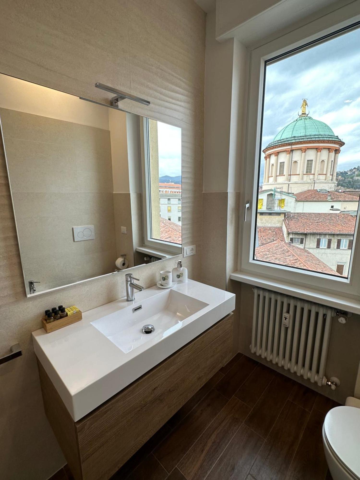 San Francesco Skyline Apartment Bergamo Ngoại thất bức ảnh