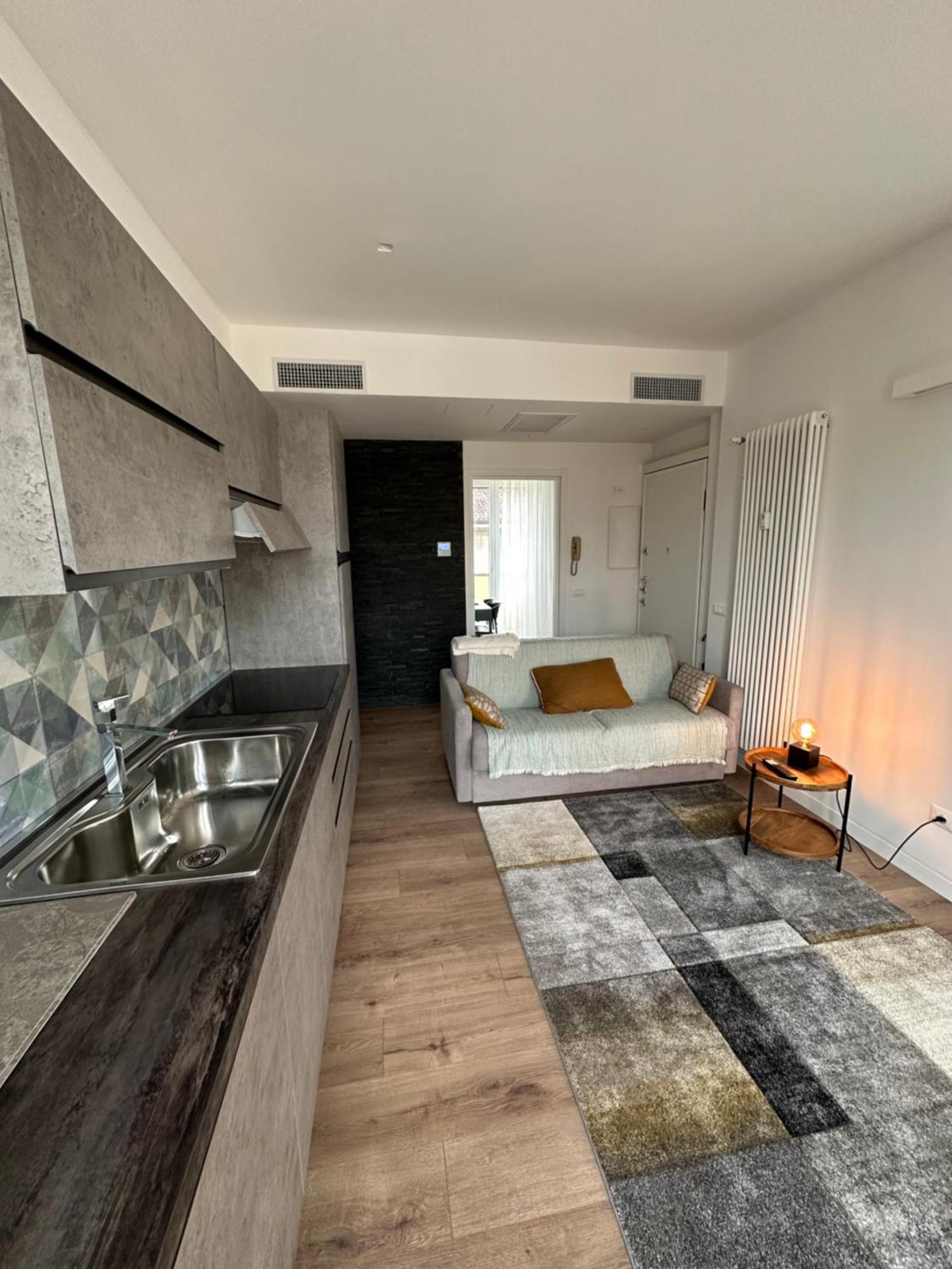 San Francesco Skyline Apartment Bergamo Ngoại thất bức ảnh